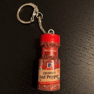 Mini brands keychain/ crushed red pepper McCormick